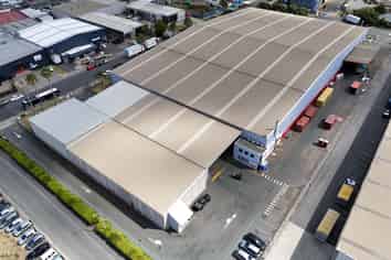 Logistics Warehouse + DG Storage