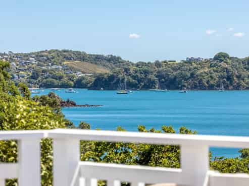 80 Coromandel Road, Oneroa