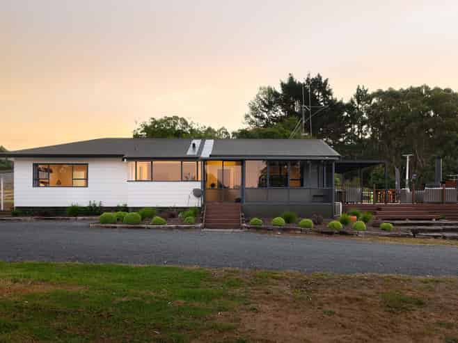 1/305 Limeworks Loop Road, Te Pahu