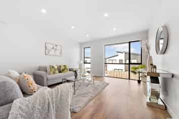 183 Clark Road, Hobsonville