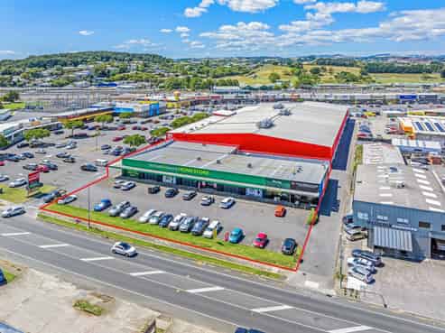 Prime destination retail investment