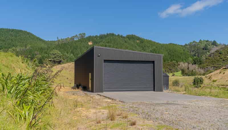 838 Black Jack Road, Opito Bay