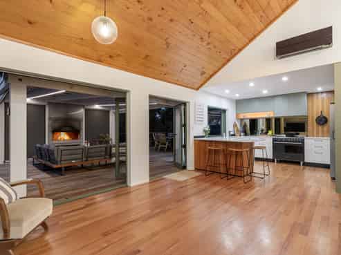 40 Grantston Drive, Pyes Pa
