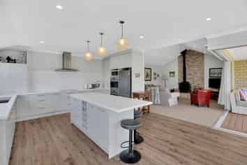 6 Hunter Lane, Amberley