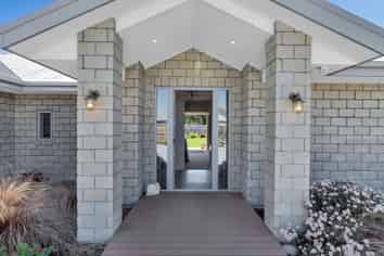 6 Hunter Lane, Amberley