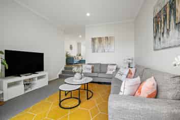 72 Karepiro Drive, Stanmore Bay