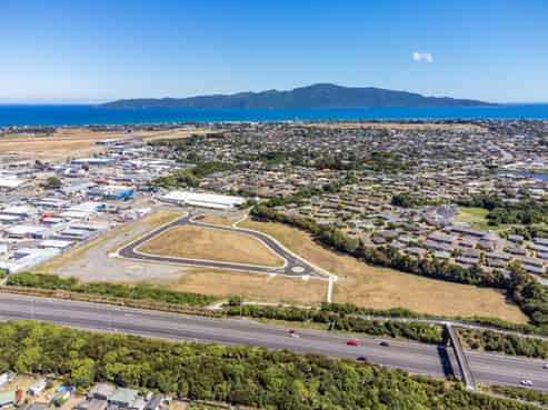 Exceptional industrial land parcels