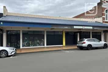 Office or retail for lease