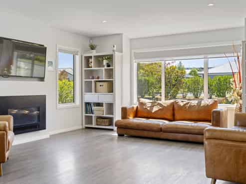 5 Royal Coachman Drive, Nukuhau