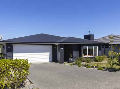 5 Royal Coachman Drive, Nukuhau