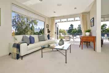 138 Lake Crescent, Hamilton Lake