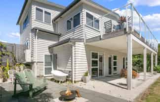 44 Browns Drive, Waihi Beach