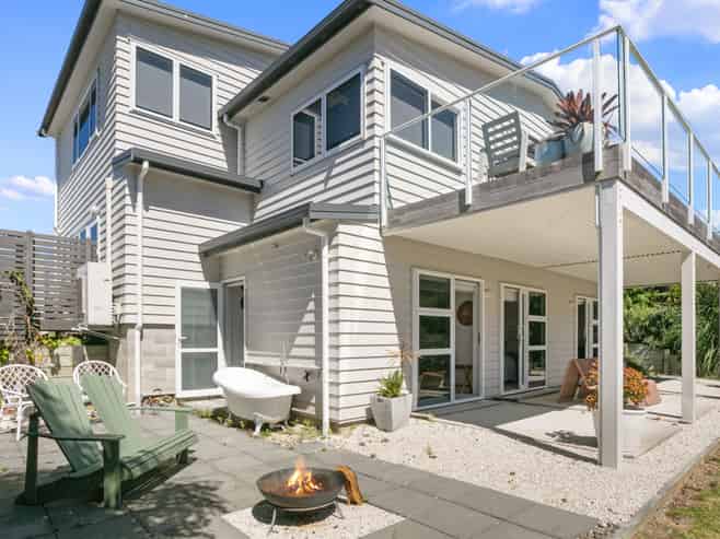 44 Browns Drive, Waihi Beach