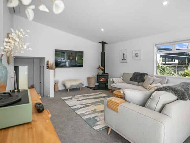 44 Browns Drive, Waihi Beach
