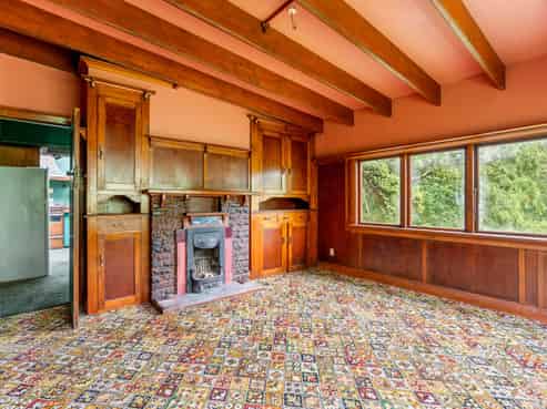 12 Seaview Road, Brighton