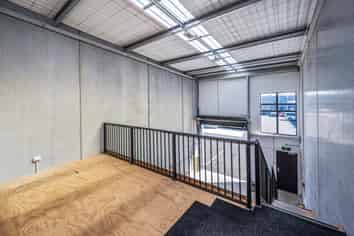 North facing 74sqm modern industrial