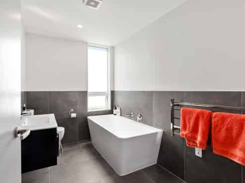 13/6 Bushland Grove, Paparangi