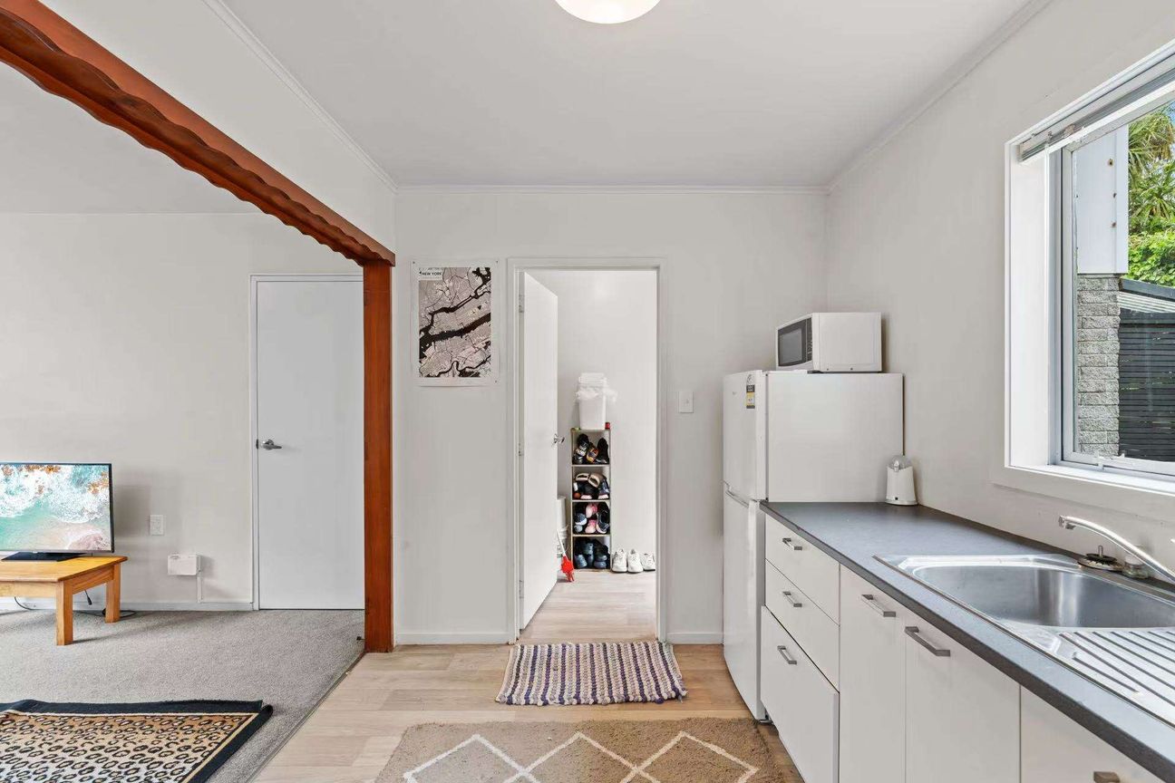 Stylishly Updated & Strong Investment Potential! – pohled 2