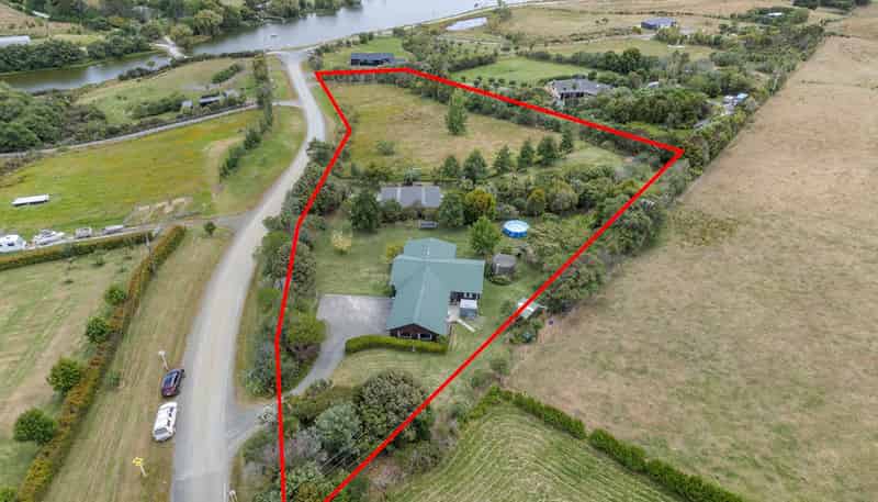 8 Pakeho Road, Kaiwaka