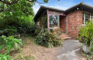 218 Russell Road, Manurewa