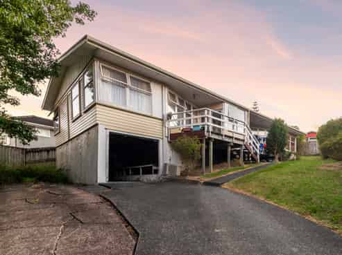 27 Rangitiki Crescent, Lynfield