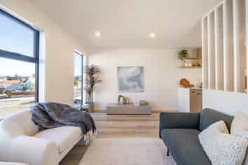 123 Knights Road, Hutt Central