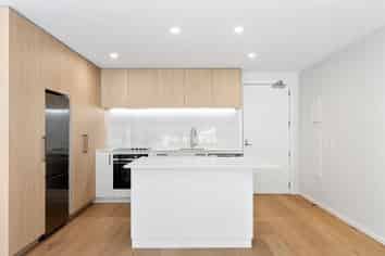 302/71 Haven Road, Nelson