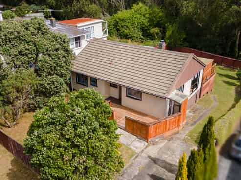 25 Waihemo Street, Waitangirua