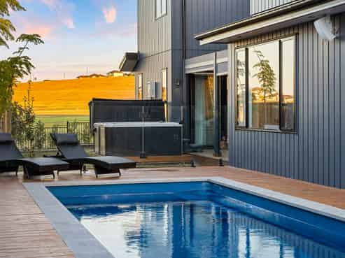 2 Memory Lane, Silverdale