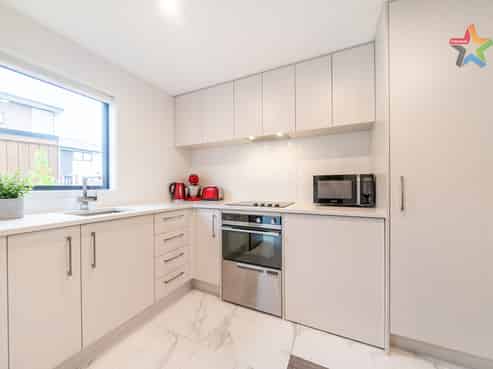 4/322 Oxford Terrace, Avalon
