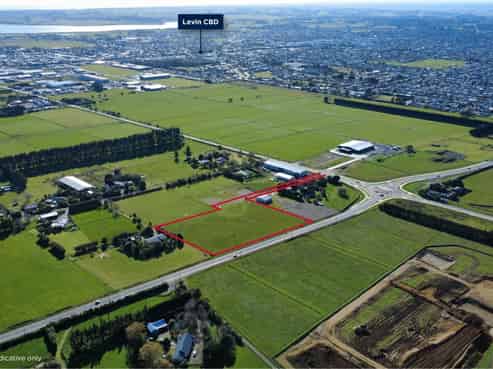 $165psm! Key landholding in Levin