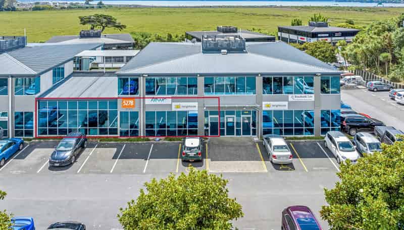 2/527B Rosebank Road, Avondale