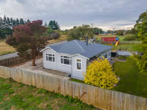 114 Oamaru-alma Road, Deborah