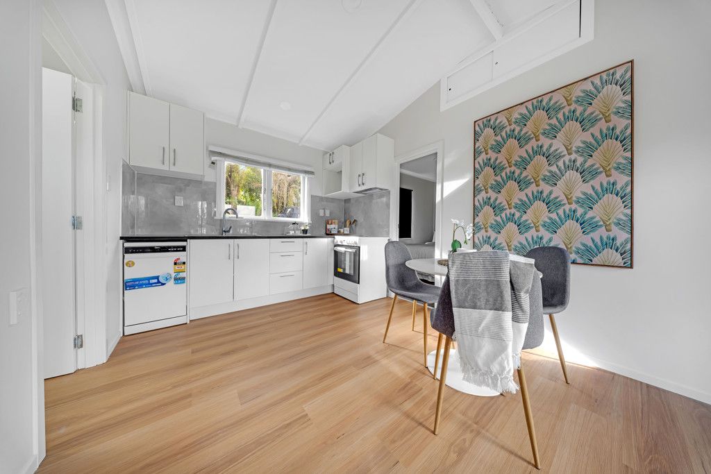 Urgent Sale -  MAKE AN OFFER. - Altro