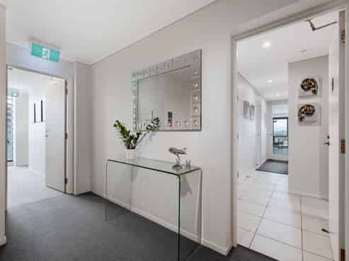 1501/72 Devonport Road, Tauranga