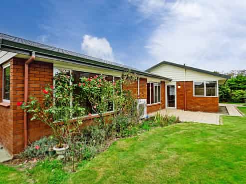 15 Mcleod Court, Rosedale