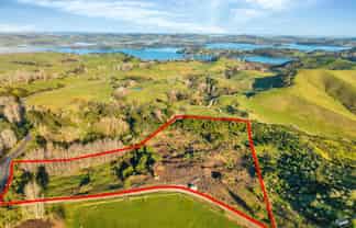 896 Whakapirau Road, Maungaturoto