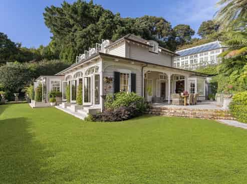 513 and 511 Riddell Road, Glendowie