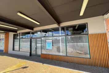 Prime Retail/Ground floor office in Northcote