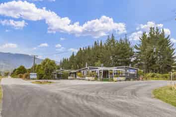 2 Mokihinui Road, Seddonville