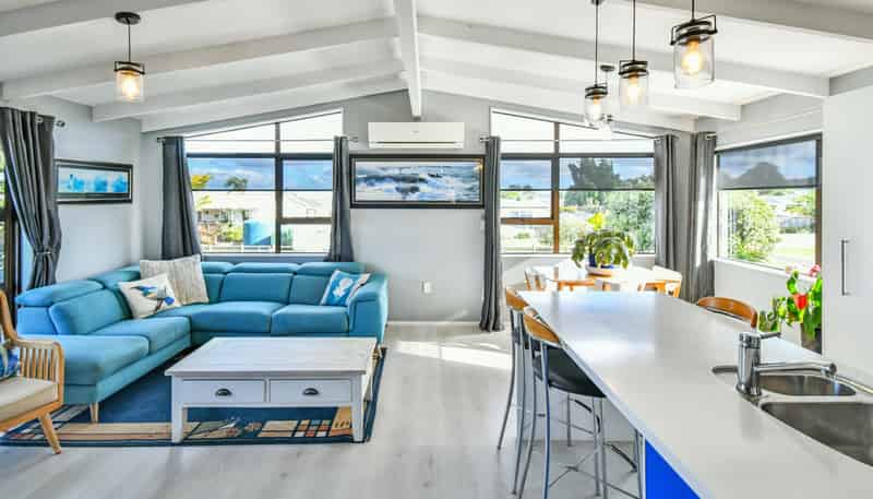 6 Puriri Avenue, Kaiaua