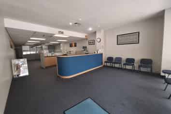 New Lynn Road Front Office/Retail
