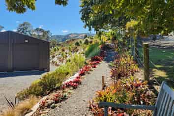 27 Kanuka Rise, Thames