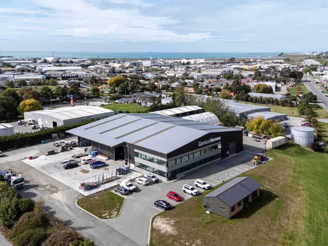 Commanding industrial investment on SH8