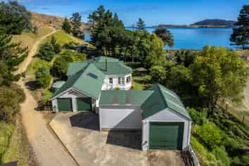 5497 Croisilles-French Pass Road, French Pass