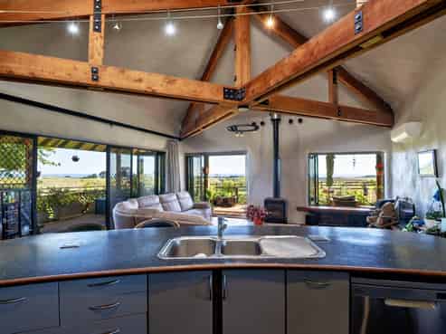 74D Awanuiarangi Road, Pikowai