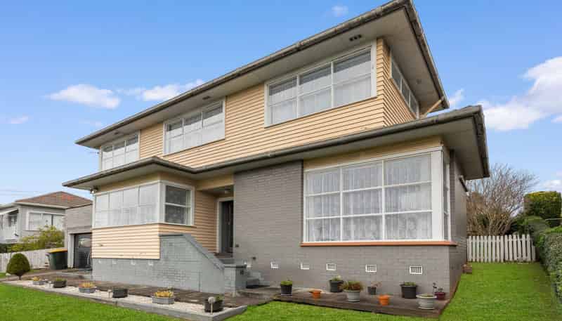 17 Plunket Avenue, Papatoetoe