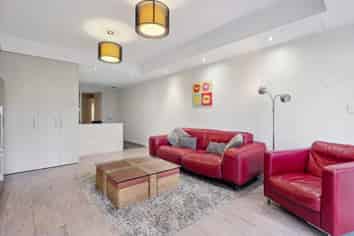 50/61 North Road, North East Valley