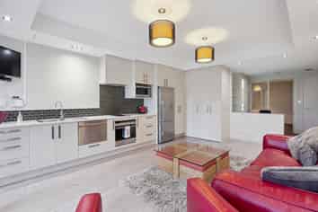 50/61 North Road, North East Valley