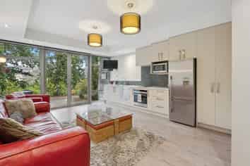 50/61 North Road, North East Valley